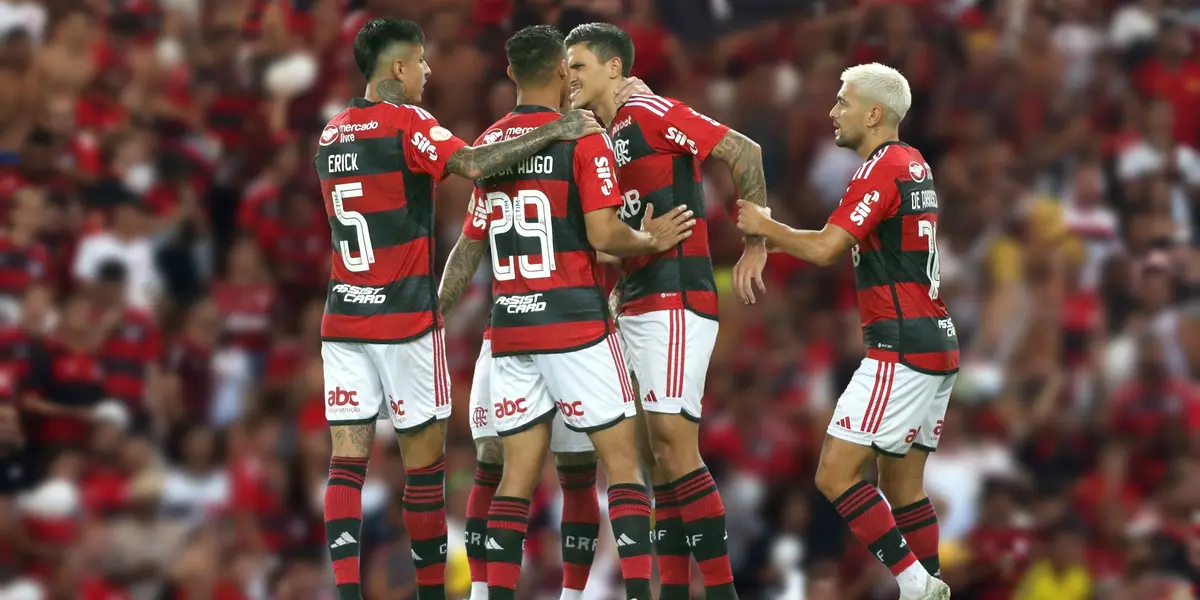 Elenco do Flamengo reunido