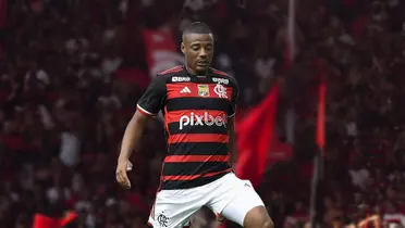 Possível contratação do Flamengo poderia ofuscar o início do uruguaio