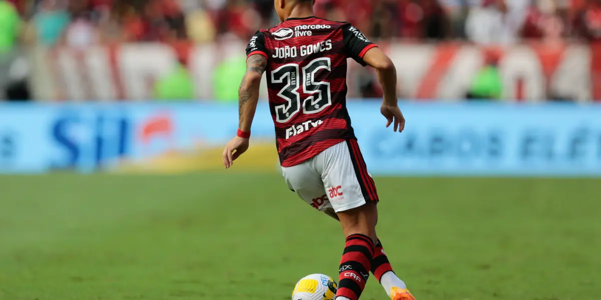 Agora o meio-campo está fora da grande final