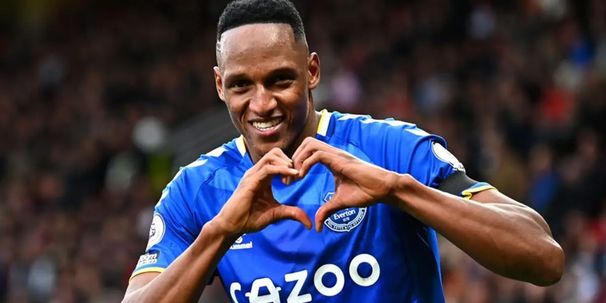 Ativo no mercado de transferência, o Mengão analisa a possibilidade de ter Mina no seu elenco