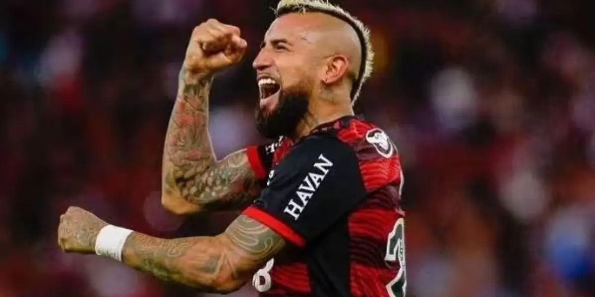 Chileno vive verdadeiro inferno astral, mas parece ainda ter a confiança de Vitor Pereira