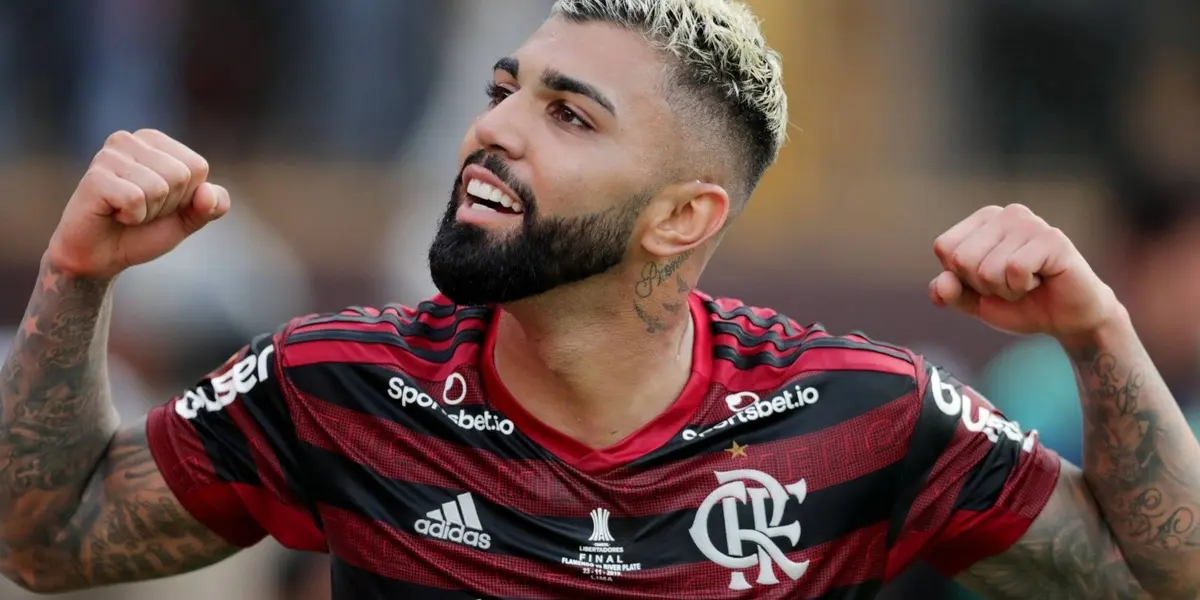 Craque fez postagem em rede social para agradecer homenagem do clube