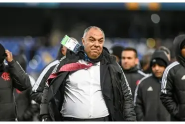 Dirigente foi recusado pelo jogador uma vez e decidiu voltar a investir na contratação