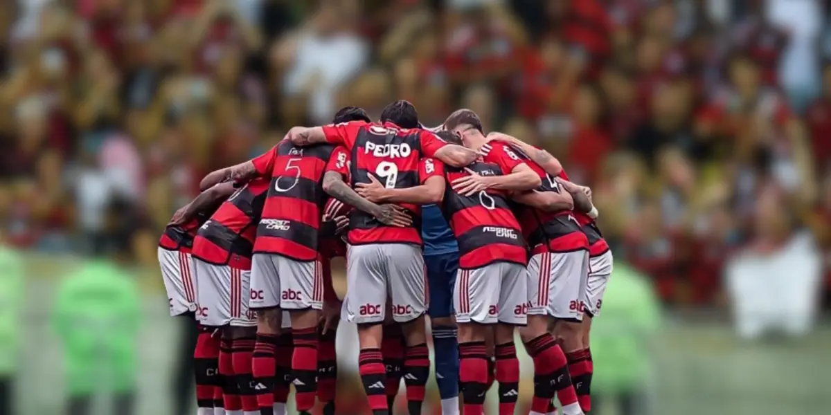 Elenco do Flamengo reunido em mais uma partida