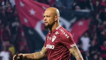Se o Flamengo o ignora, a polêmica fala de Felipe Melo antes do clássico 