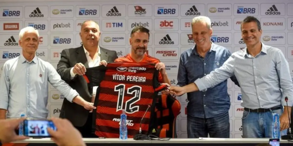 Filipe Luís, falou sobre a ideia principal da tática de Vítor Pereira