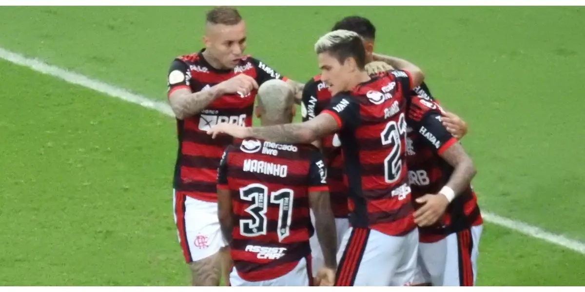 Flamengo vai batendo o Santos por 1 a 0 pelo Brasileirão. Partida está no intervalo