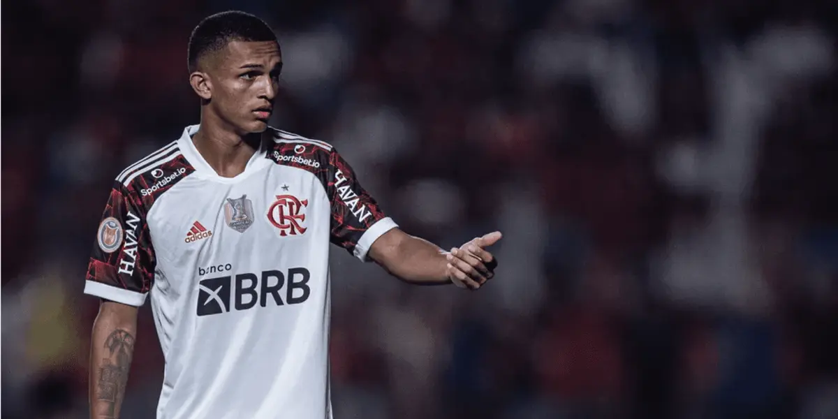 Inspirado em lenda do basquete americano, Wesley tenta superar momento difícil do Flamengo