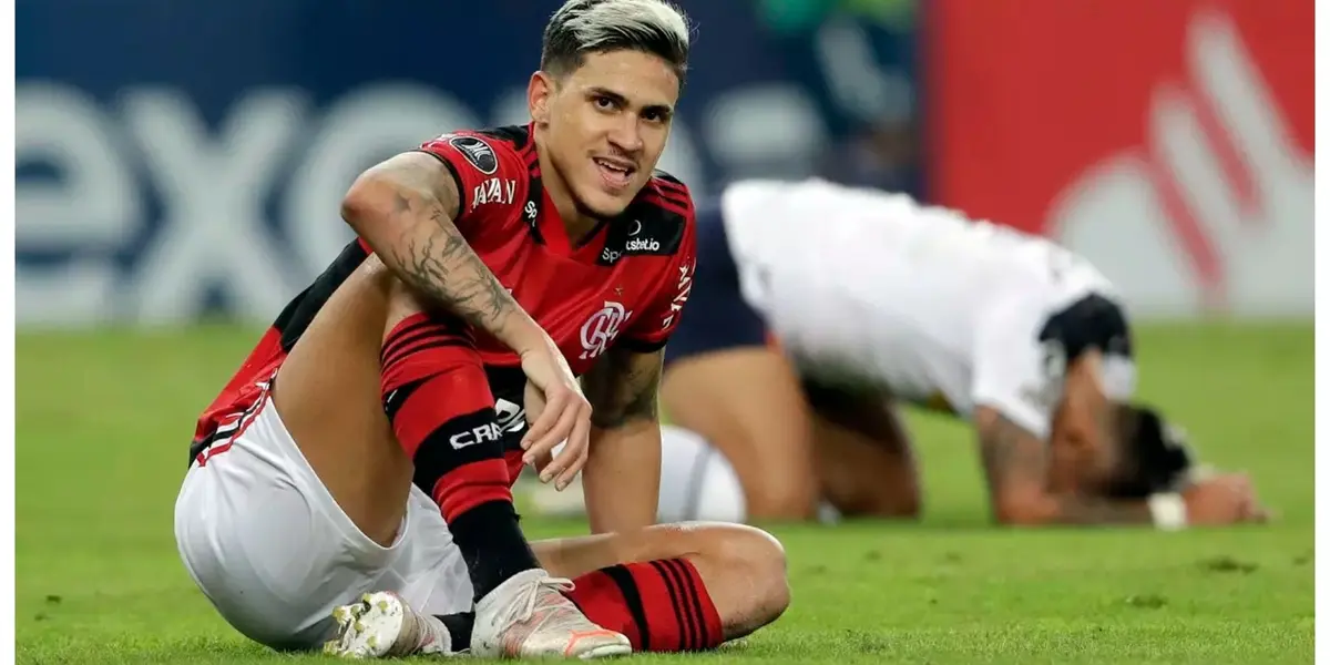 Jogador foi comparado ao artilheiro rubro-negro e causou comoção na internet