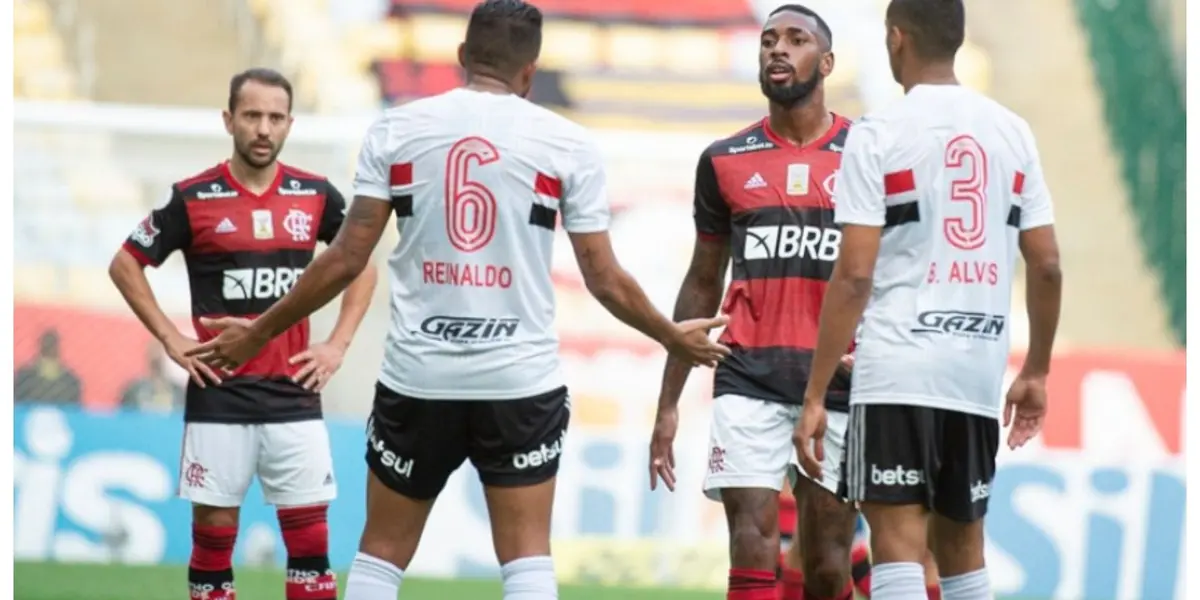 Jogador quer voltar ao Brasil e pode escolher um dos dois como destino