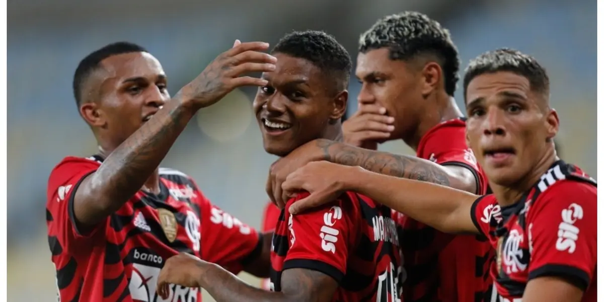 Jogador sofreu contusão durante a estreia do Mengão no Carioca