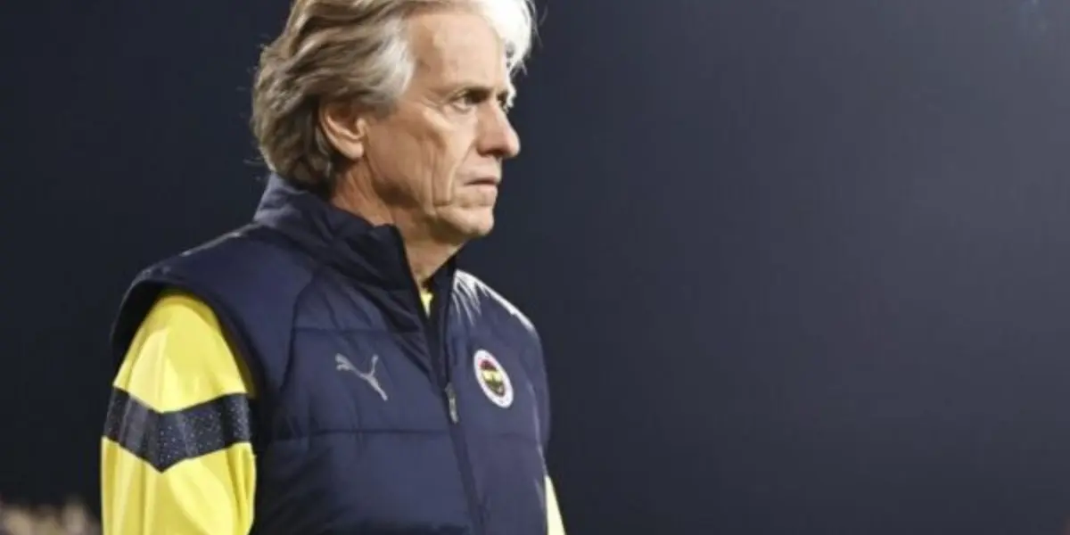 Jornal turco afirmou que o Mengão aumentou proposta para contratar Diego Rossi