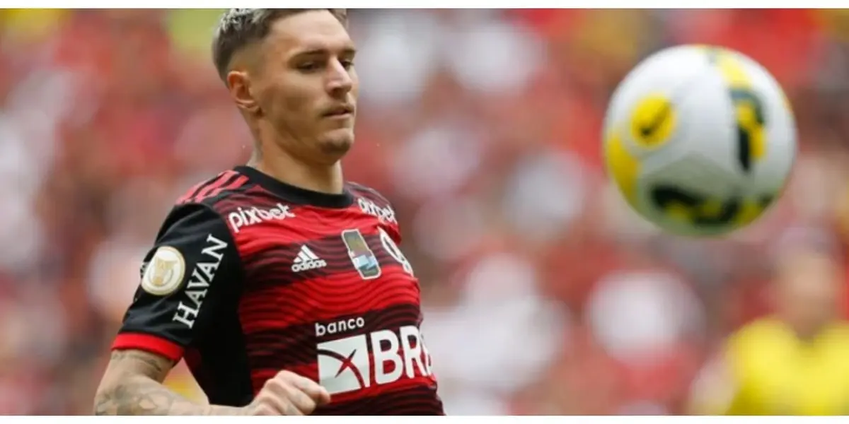 Lance aconteceu contra o Atlético-MG e é motivo de debate nas redes sociais