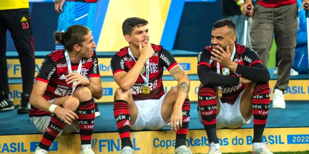 O anúncio oficializando a compra de Ayrton Lucas será feita pelo Flamengo até o fim de dezembro