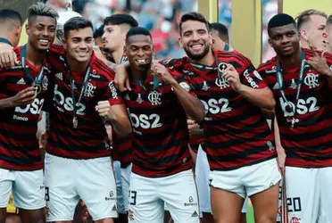 O jogador saiu muito criticado pela torcida rubro-negra