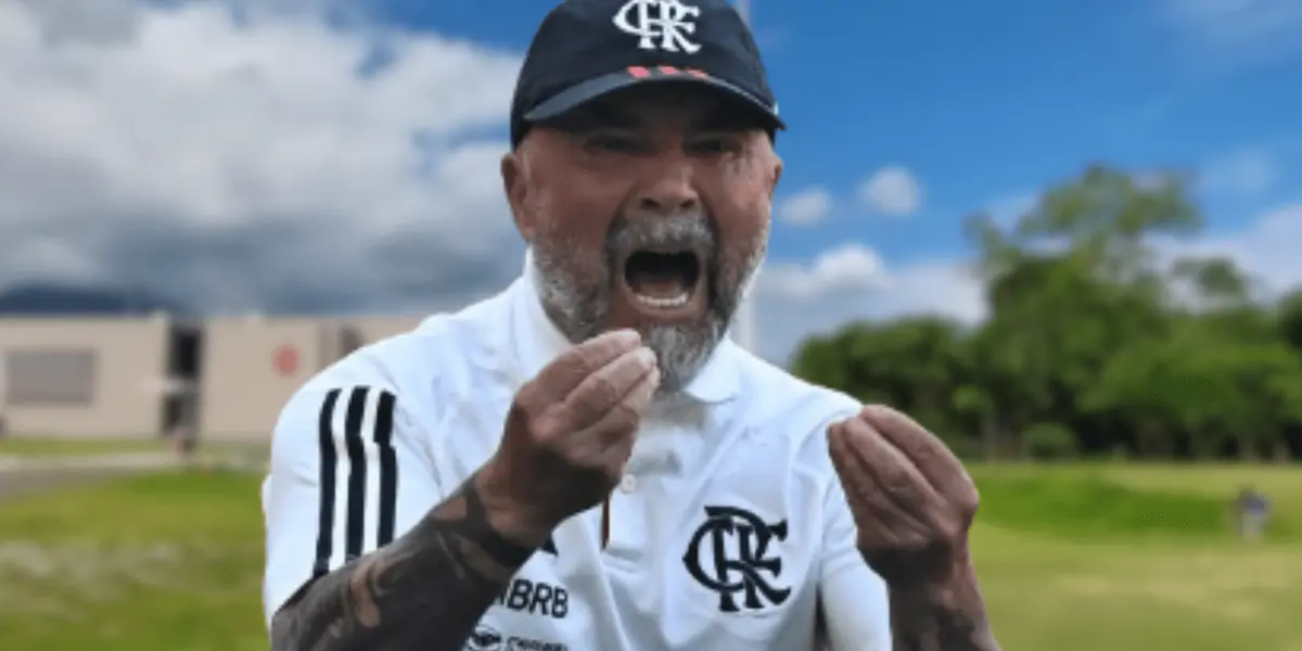 O treinador foi chutado pelo Flamengo para poderá treinar um gigante