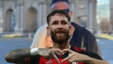 O zagueiro está vivendo um grande momento no jogo e também no amor