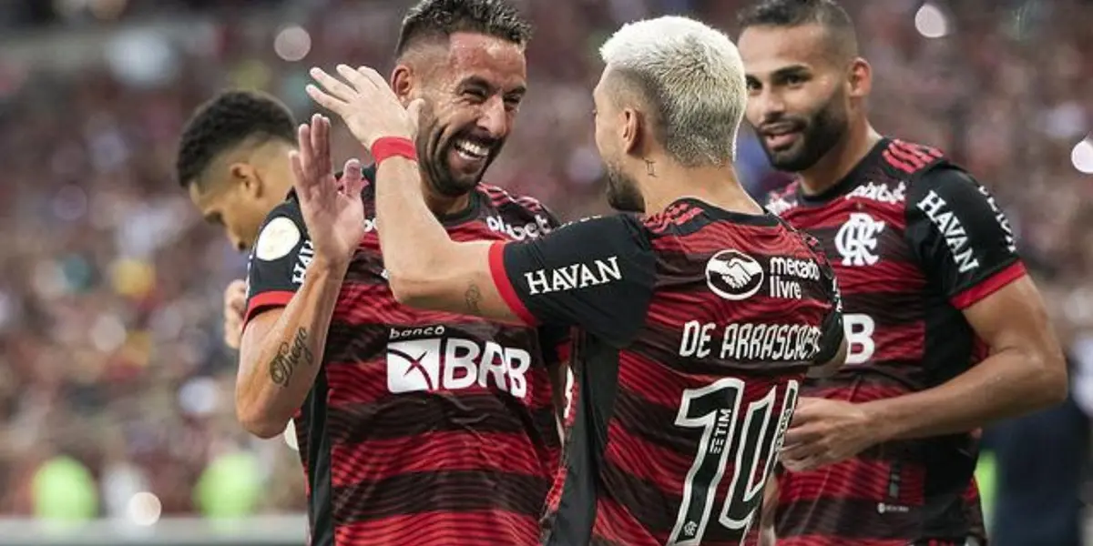 Postagem de dirigente do Flamengo no Twitter alvoroçou as redes sociais