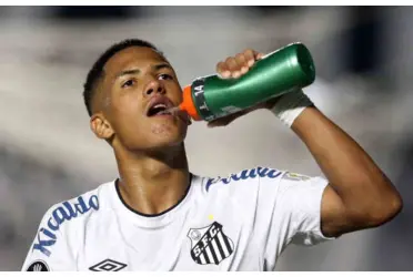 Promessa santista é vista como opção dela para o ataque rubro-negro