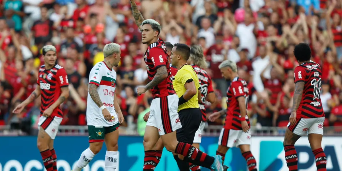Roger Guedes e Roni, jogadores do Corinthians, lembraram de Vitor Pereira após derrota alvinegra para o Bragantino, pelo Campeonato Paulista