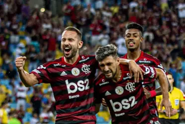 Rubro-Negro está próximo de acertar a chegada de meia do River Plate