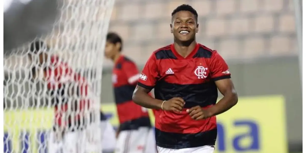 Rubro-negro estreou mal contra o Floresta e precisa se recuperar diante da Aparecidense