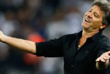 Treinador não está satisfeito com o andar da carruagem em relação a possível reforço