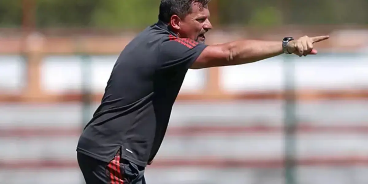 Treinador trabalhou com Victor Hugo nas categorias de base do Flamengo