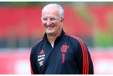 Treinador voltou a ser pauta de manchetes depois de resultados ruins do Mengão