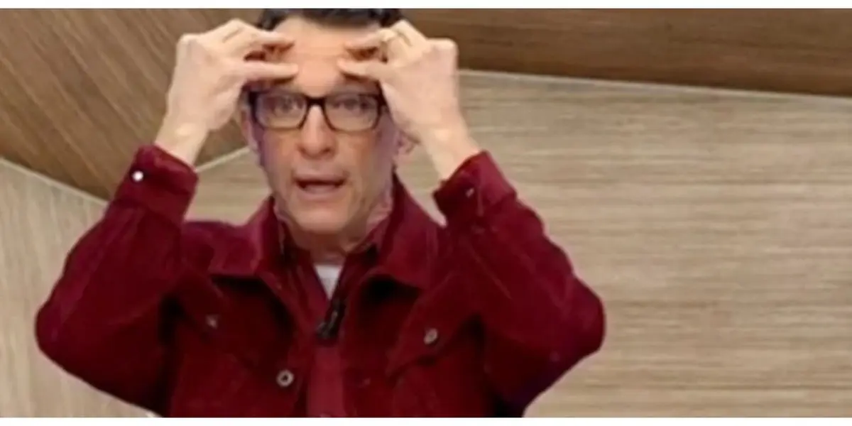 Tudo aconteceu durante programa ao vivo e animou os bastidores do confronto