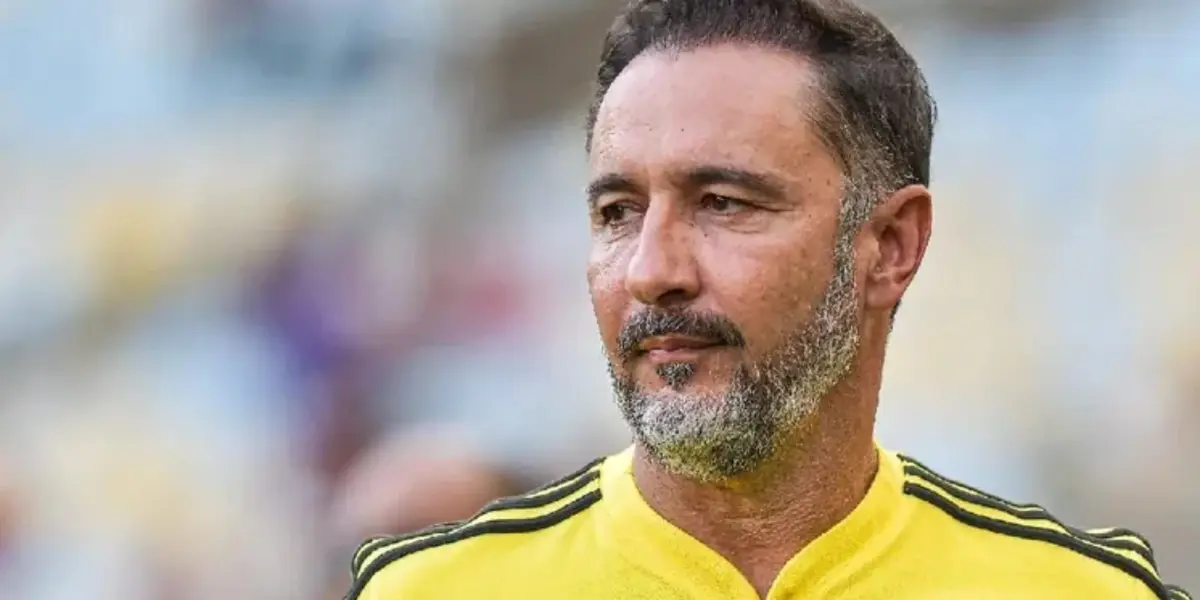 Vitor Pereira falou sobre o ocorrido na coletiva de imprensa