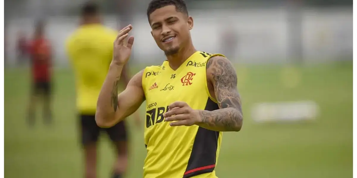 Volante não deixou passar homenagem realizada pelo garoto da base durante a Copinha