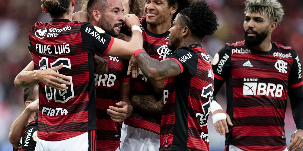 Nem nas grandes vitórias o time é elogiado